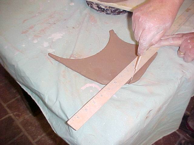 Cutting slab for spout